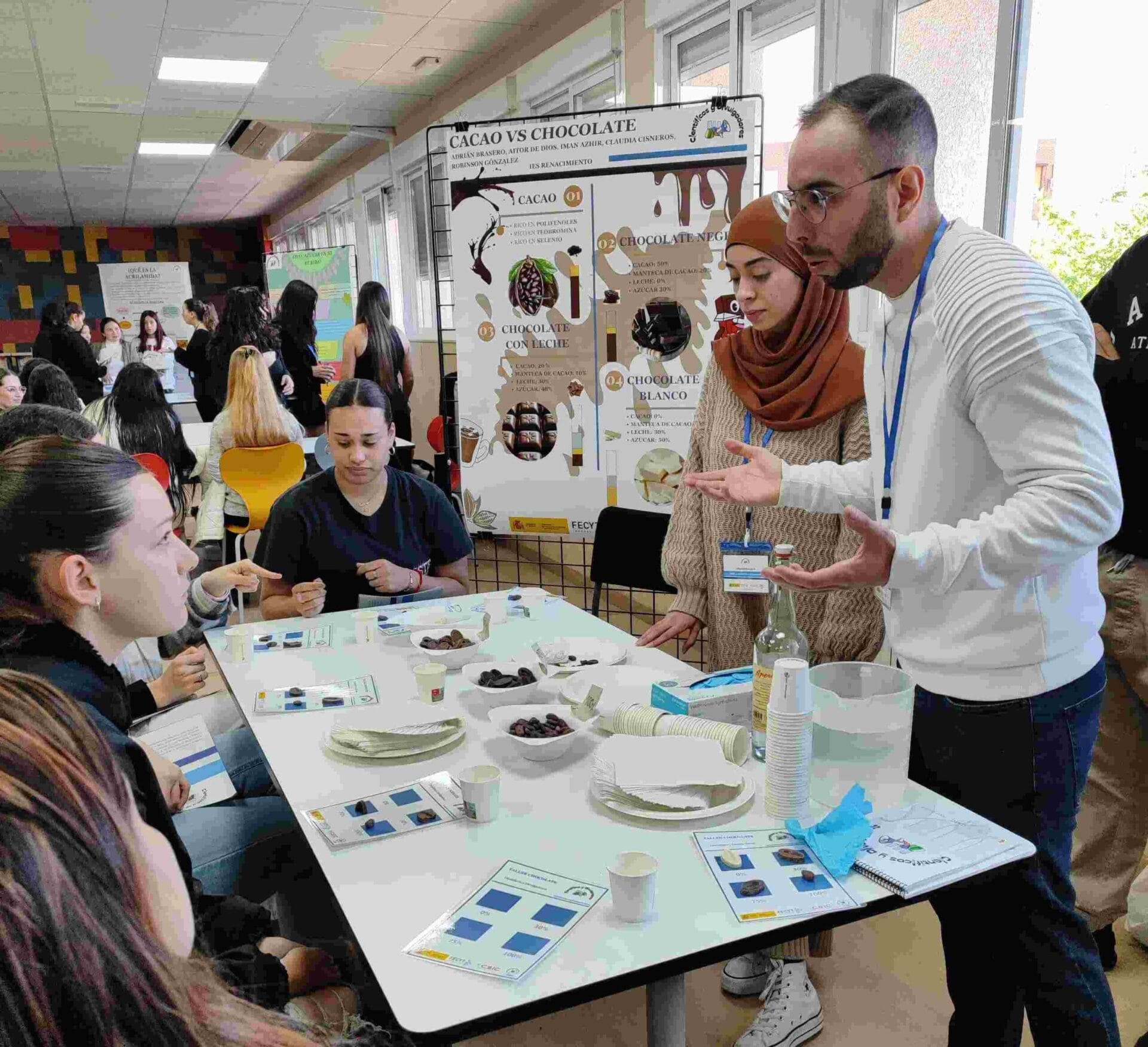 I Feria Científicos y Divulgadores - IES Renacimiento